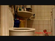 Порно-скрытая камера в туалете писающие и какающие девки